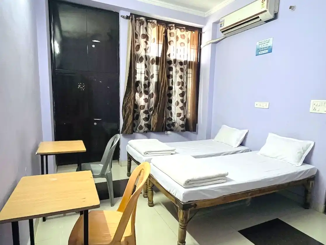 Aaradhya Girl's Hostel Photo 1