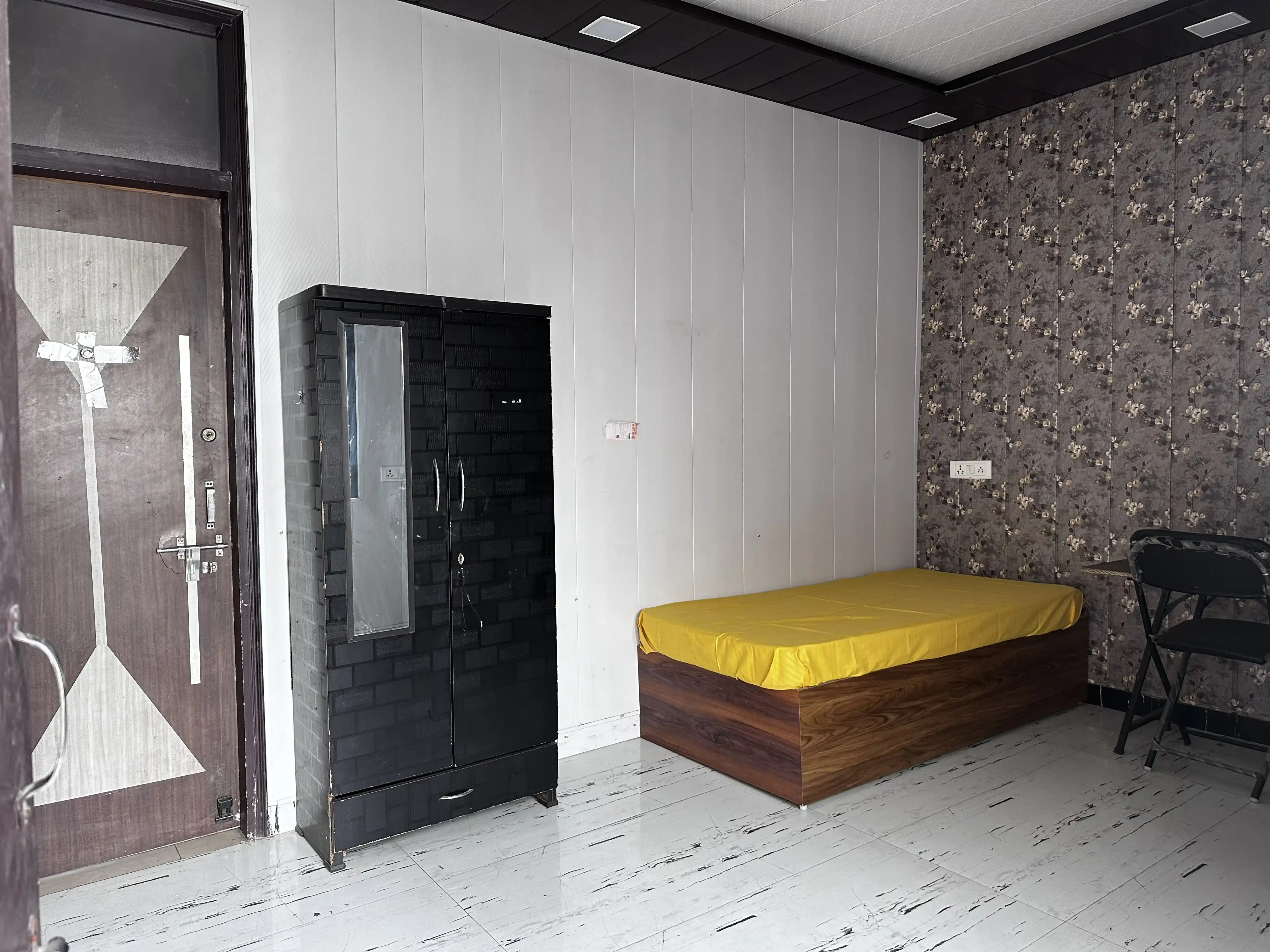 Vidhya Niwas A-3 - Image 18