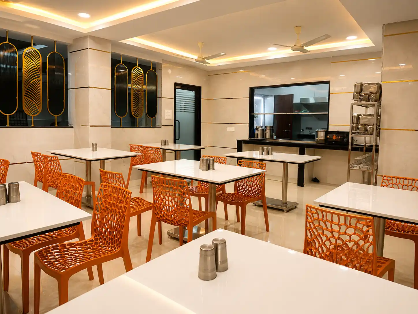 ECHELON EXECUTIVE LIVING - Image 4