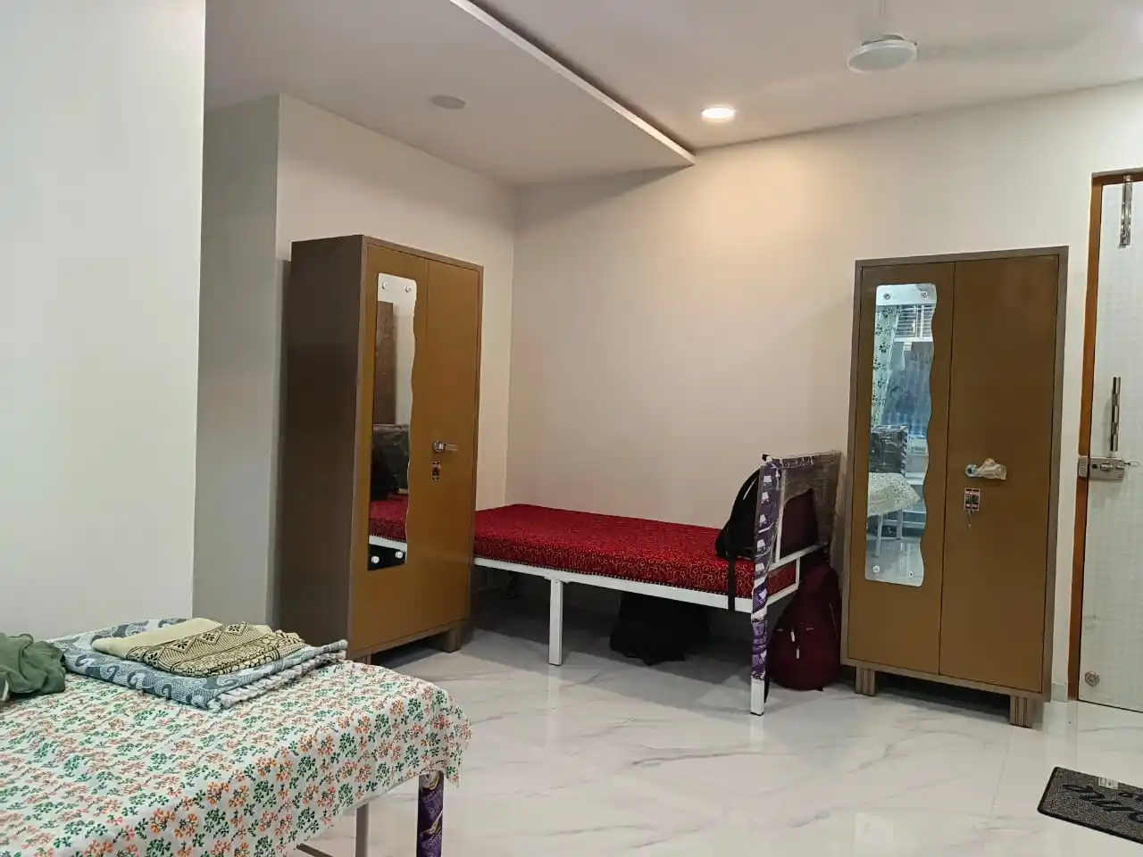 Peak 25 1001 ~ Boys (Vikhroli) - Image 6