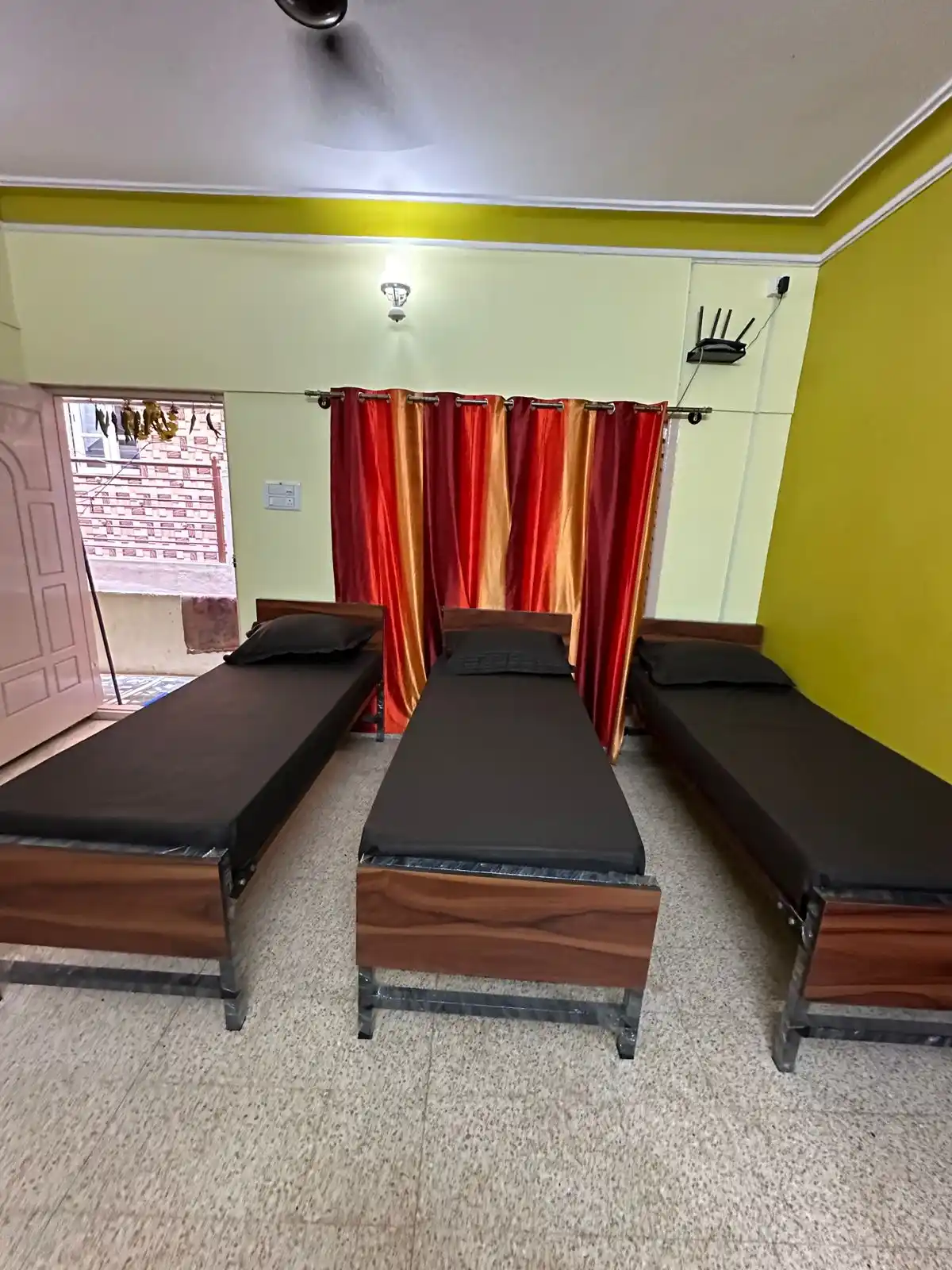 Spring Fields PG For Men Vijayanagar - Image 15