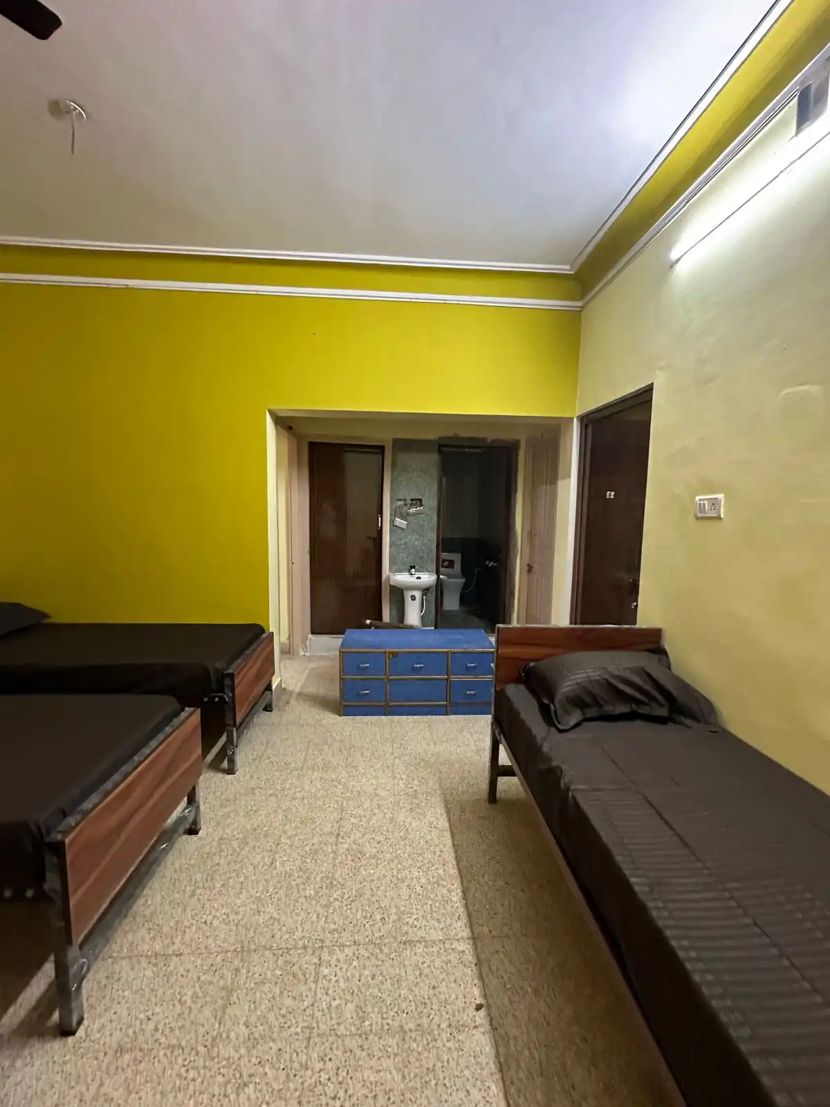 Spring Fields PG For Men Vijayanagar - Image 37