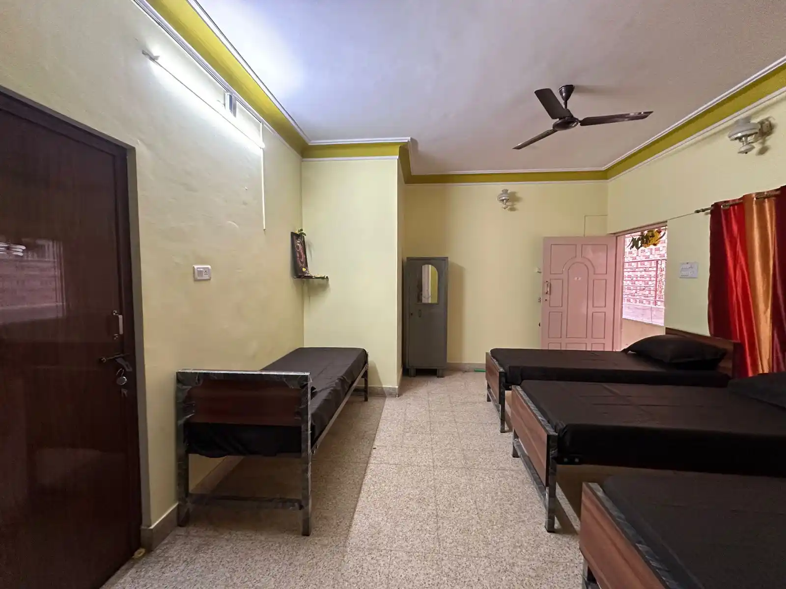 Spring Fields PG For Men Vijayanagar - Image 36