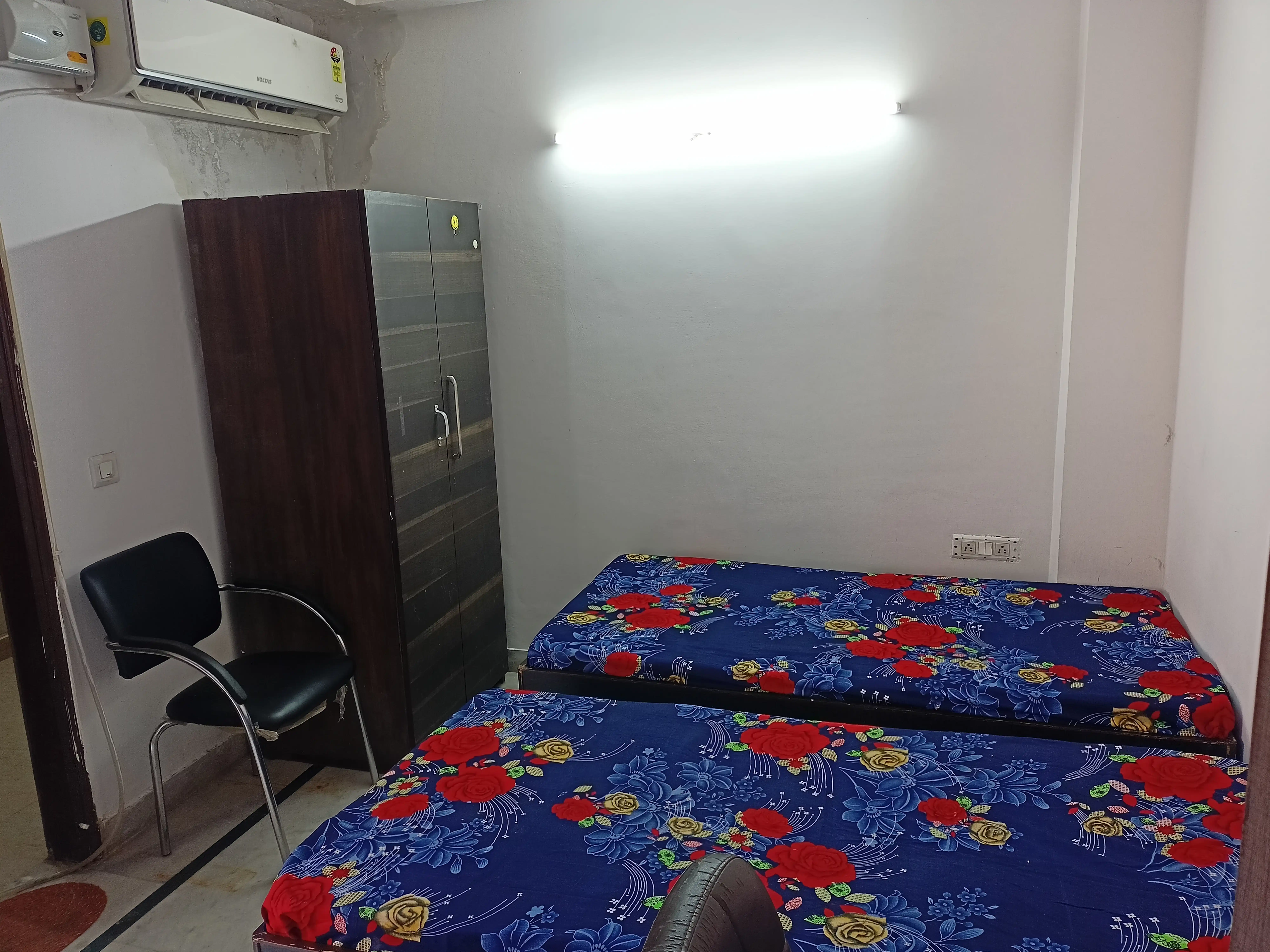 Yash PG Saraswati Niwas - Image 5