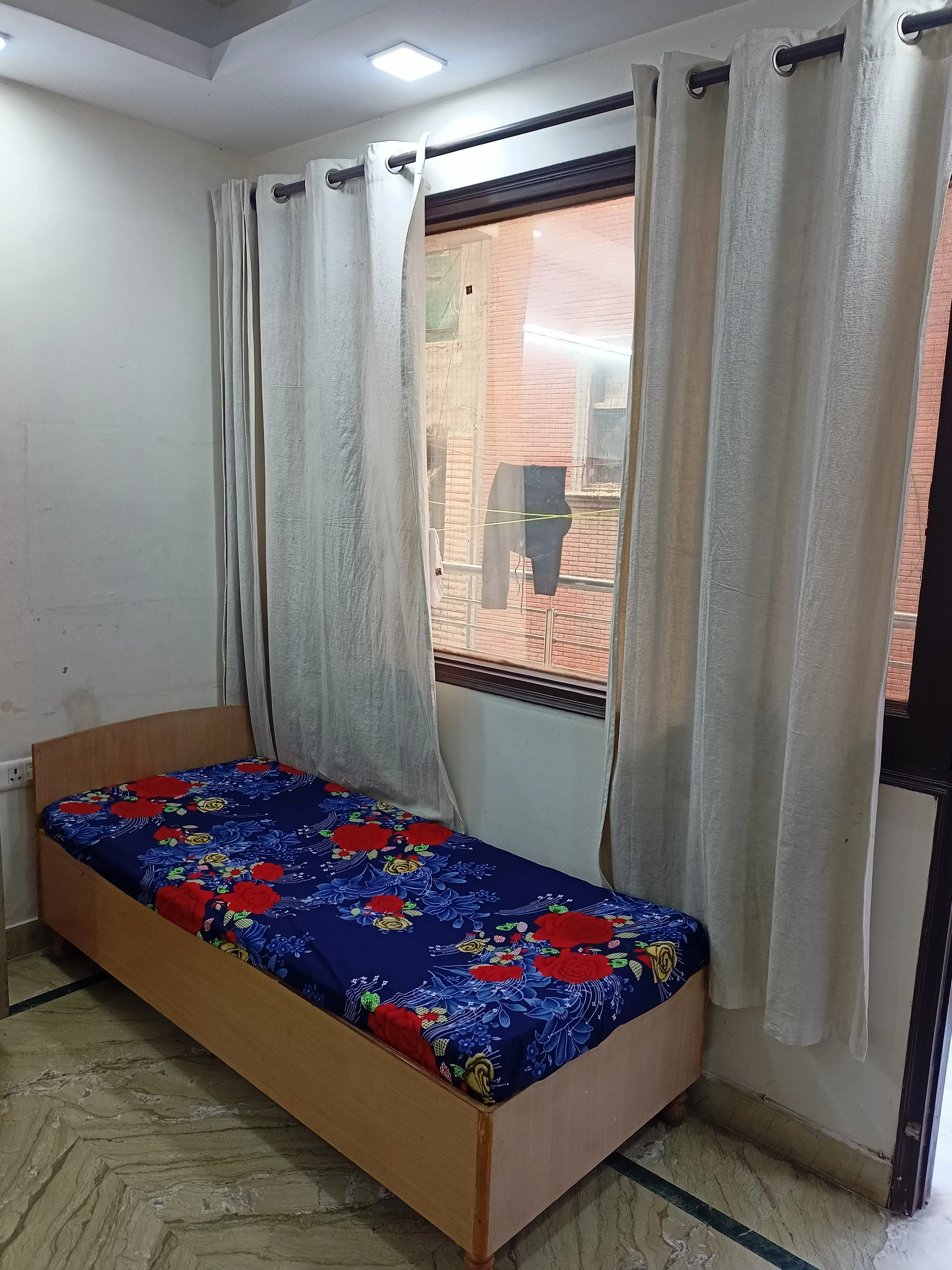 Yash PG Saraswati Niwas - Image 3