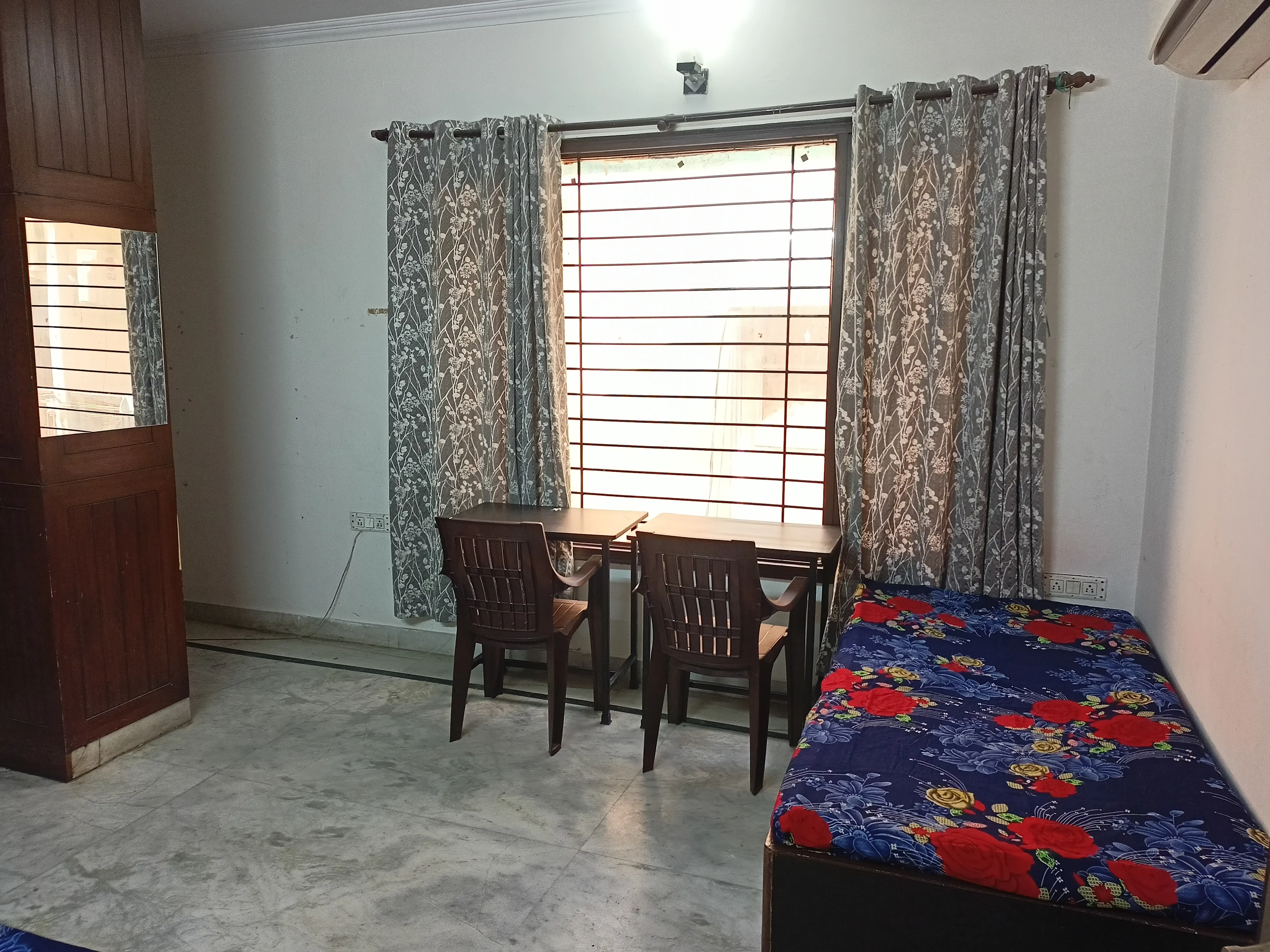 Yash PG Saraswati Niwas - Image 6